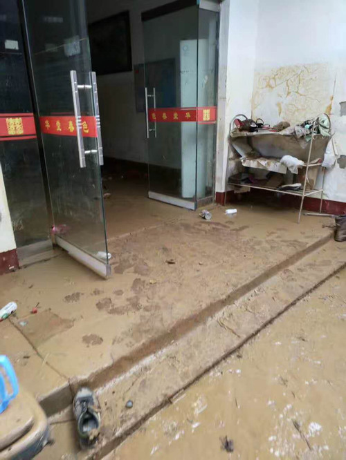 重建家園！湖南樂賢公司慰問洪水重災區(qū)寧鄉(xiāng)代理商 - 淘寶皇冠店鋪大全 - 金稻